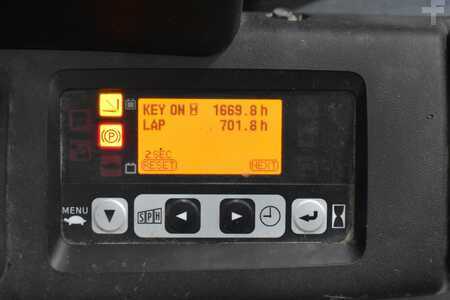 Sähkö - 3 pyör 2012  Toyota 8FBET16 (10)