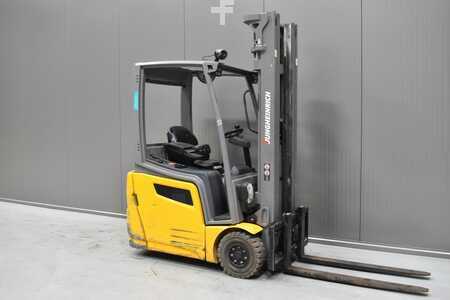 Elektro 3 Rad 2017  Jungheinrich EFG 213 (1)