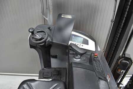 Schubmaststapler 2017  Still FM-X 10 (5)