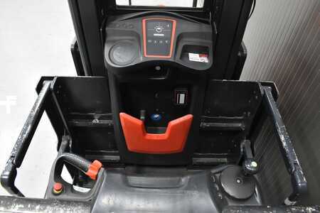 Fahrerstandstapler 2016  Linde V 10 (7)