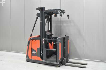 Stackers Stand-on 2017  Linde V 10 - 02 (1)