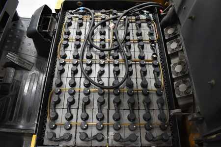 Sähkö - 4 pyör 2001  Jungheinrich EFG-VAC 22 (10)