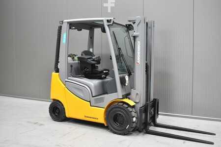 Carretilla elevadora GLP 2018  Jungheinrich TFG 316s (1)