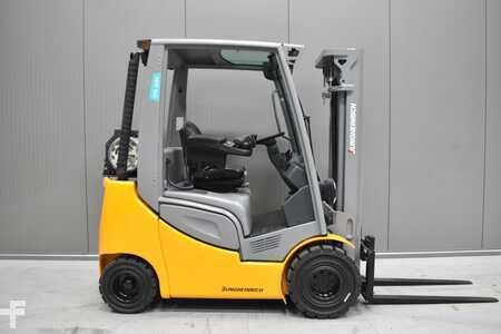 Carretilla elevadora GLP 2018  Jungheinrich TFG 316s (3)