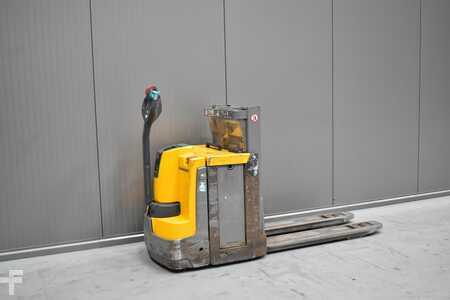 Ruční vysokozdvižný vozík 2018  Jungheinrich EJD 220 (4)