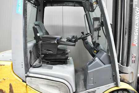 Diesel heftrucks 2017  Jungheinrich DFG 425 s (5)