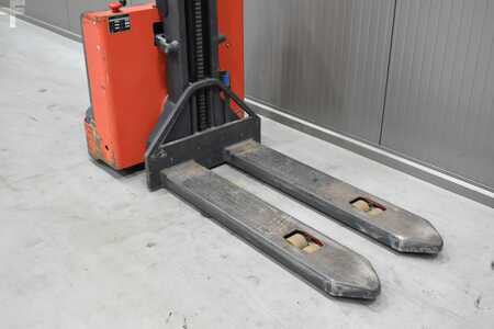 Wózek wysokiego podnoszenia 2019  Linde MM 10i (5)