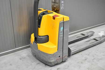 Stoccatori 2019  Jungheinrich EMD 115i (7)
