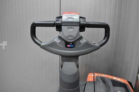 Pallet Stackers 2016  BT SWE 140 (6)