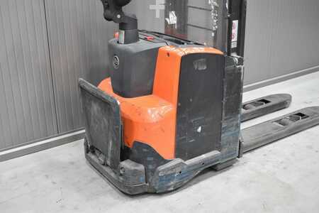 Pallet Stackers 2016  BT SWE 140 (7)