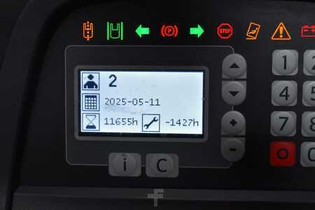Chariots à mât rétractable 2018  Toyota RRE 140 H (9)