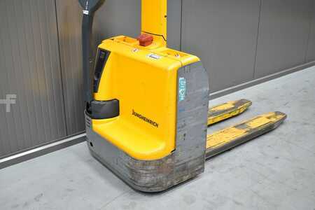 Magasemelésű béka 2016  Jungheinrich EMC110 (7)