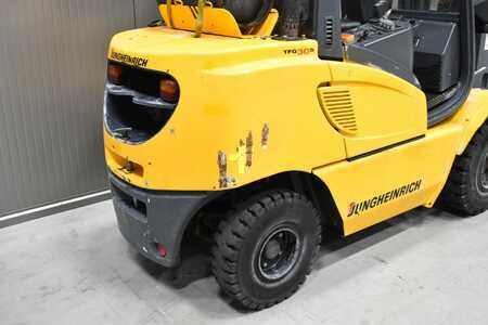 Treibgasstapler 2003  Jungheinrich TFG 30 BS (8)