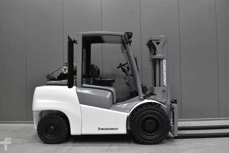 Nestekaasutrukki 2017  Jungheinrich TFG S50 (3)