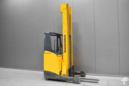 Skyvemast 2010  Jungheinrich ETV 114 (1)