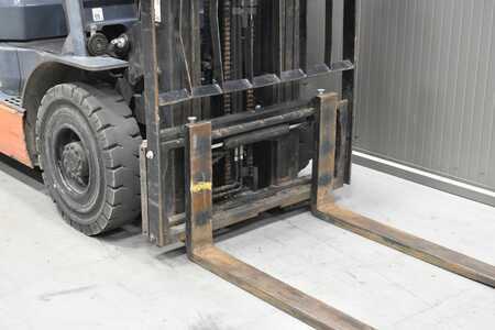 Dieselstapler 2017  Toyota 02-8FDF20 (6)