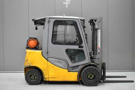 Wózki gazowe 2018  Jungheinrich TFG 430s (3)