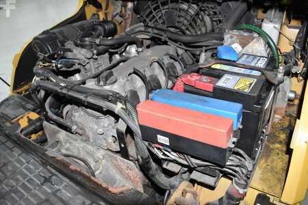 LPG heftrucks 2010  CAT Lift Trucks GP 25 N (11)