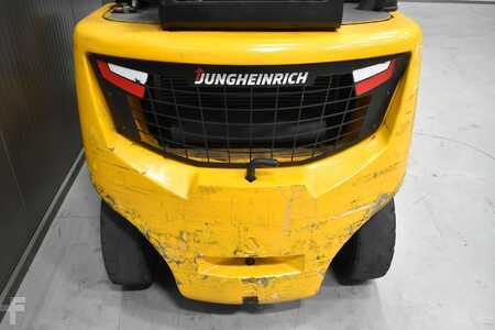 Wózki gazowe 2018  Jungheinrich TFG 430s (9)