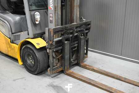 Wózki gazowe 2017  Jungheinrich TFG 320s (6)