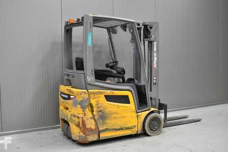 Elektro 3 Rad 2018  Jungheinrich EFG 215 (4)