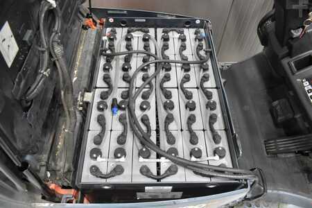 Elektro 4 Rad 2014  Toyota 8FBMT15 (12)