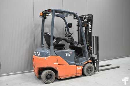 Elektro 4 Rad 2014  Toyota 8FBMT15 (4)