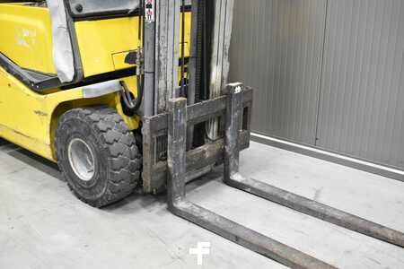 Empilhador a gás 2002  BT CBG 2.0 (6)