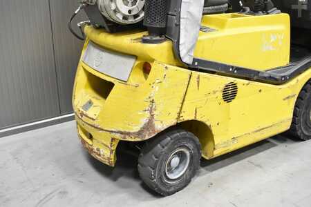Empilhador a gás 2002  BT CBG 2.0 (8)