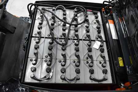 Elektrisk- 3 hjul 2017  Toyota 8FBE18T (12)