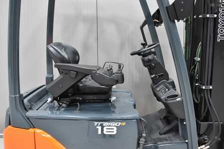 Elektrisk- 3 hjul 2017  Toyota 8FBE18T (5)