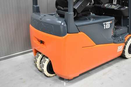 Elektrisk- 3 hjul 2017  Toyota 8FBE18T (8)