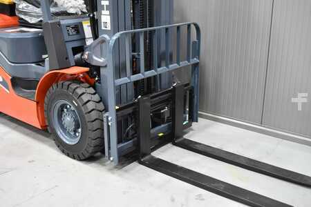 Empilhador diesel 2024  Heli CPCD 25-KU20H (6)