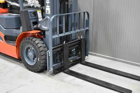 Empilhador diesel 2024  Heli CPCD 25-KU20H (6)