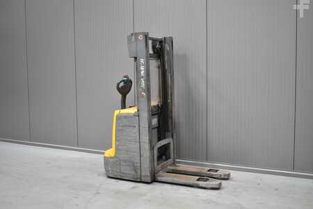 Stoccatori 2019  Jungheinrich EJC 216 (1)