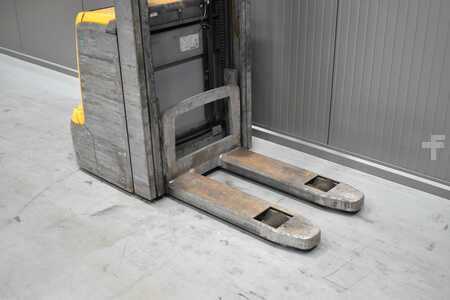 Stoccatori 2019  Jungheinrich EJC 216 (5)