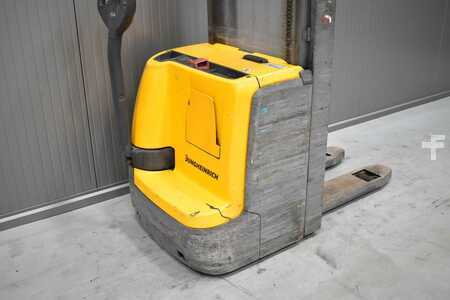 Stoccatori 2019  Jungheinrich EJC 216 (7)