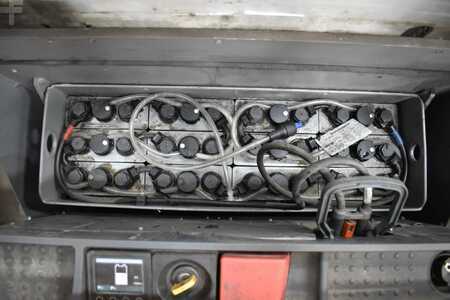 Stoccatori 2019  Jungheinrich EJC 216 (9)