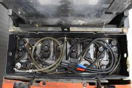 Gerbeurs 2009  BT SPE 200D (9)