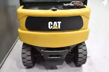 Elektro čtyřkolový VZV 2012  CAT Lift Trucks EP 40 (9)