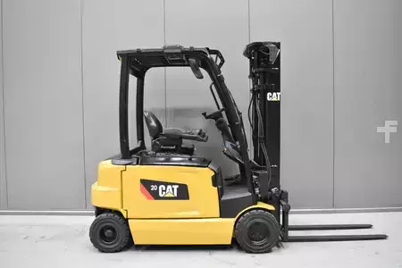 Elektryczne 4-kołowe 2019  CAT Lift Trucks EP 20 AN (3)