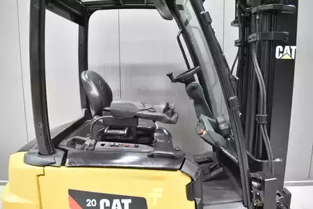 Elektryczne 4-kołowe 2019  CAT Lift Trucks EP 20 AN (5)