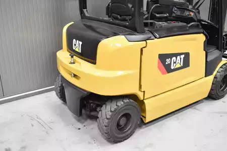 Elektryczne 4-kołowe 2019  CAT Lift Trucks EP 20 AN (8)