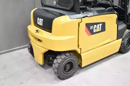Elektryczne 4-kołowe 2020  CAT Lift Trucks EP 20 AN (8)