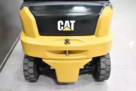 Elektryczne 4-kołowe 2020  CAT Lift Trucks EP 20 AN (9)