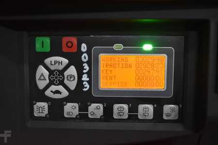 Elektro tříkolové VZV 2015  BT C3E 160 (11)