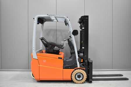 Elektro tříkolové VZV 2015  BT C3E 160 (3)