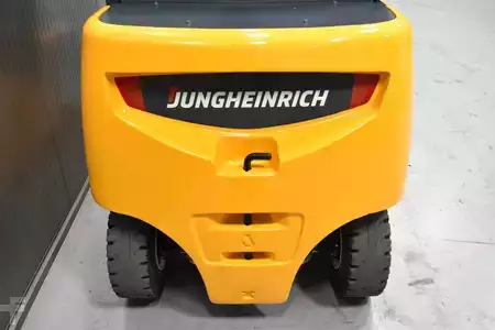 Sähkö - 4 pyör 2015  Jungheinrich EFG 535 k (9)