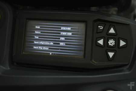 Eléctrico - 4 rodas 2016  CAT Lift Trucks EP 30 CN (10)