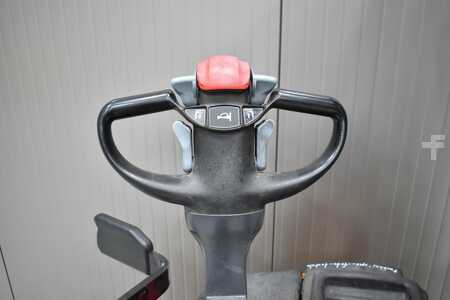 Stacker pedestre 2012  Still EGV-S 14 LB (6)